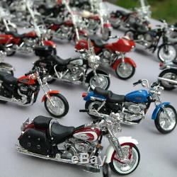 Collection lot de 50 moto Harley davidson Maisto 1/18