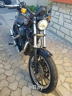 Moto Harley Davidson 883R SPORTSTER