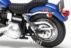 TAMIYA 1/6 Moto No. 39 Harley-Davidson Fxe 1200 Super Glide Modèle 16039