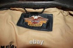 Veste moto perfecto biker cuir moto vintage Harley Davidson noir agé